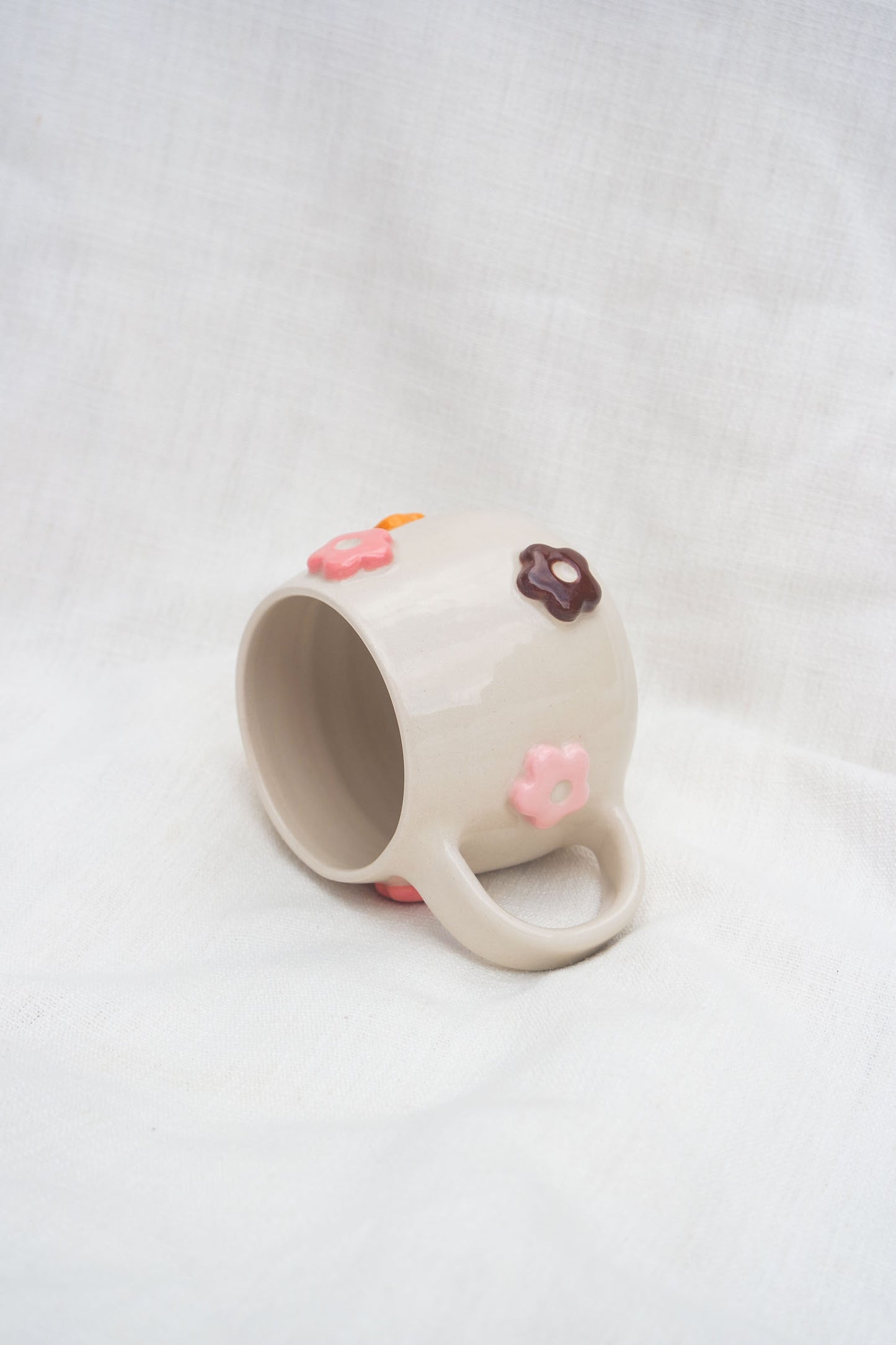 Flower Puff Scatter Mug | Warm Tones