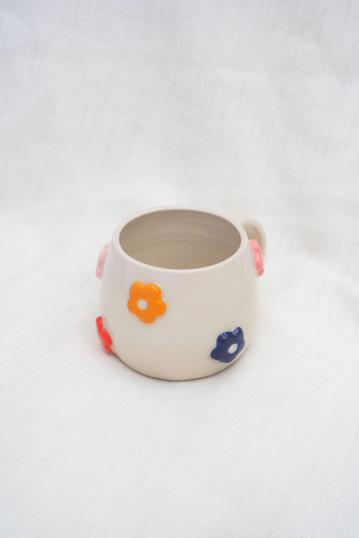 Flower Puff Scatter Mug | Multi
