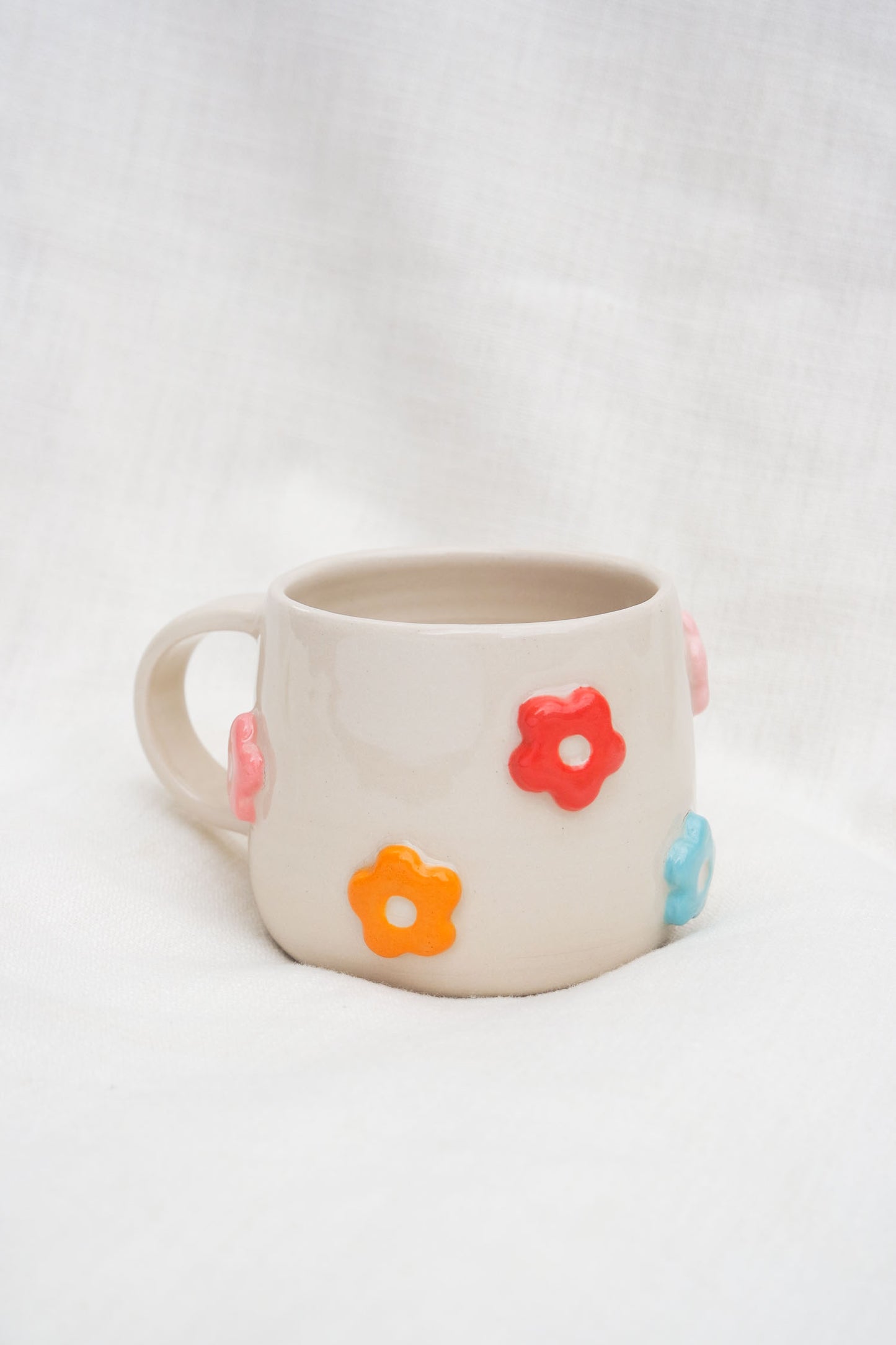 Flower Puff Scatter Mug | Multi