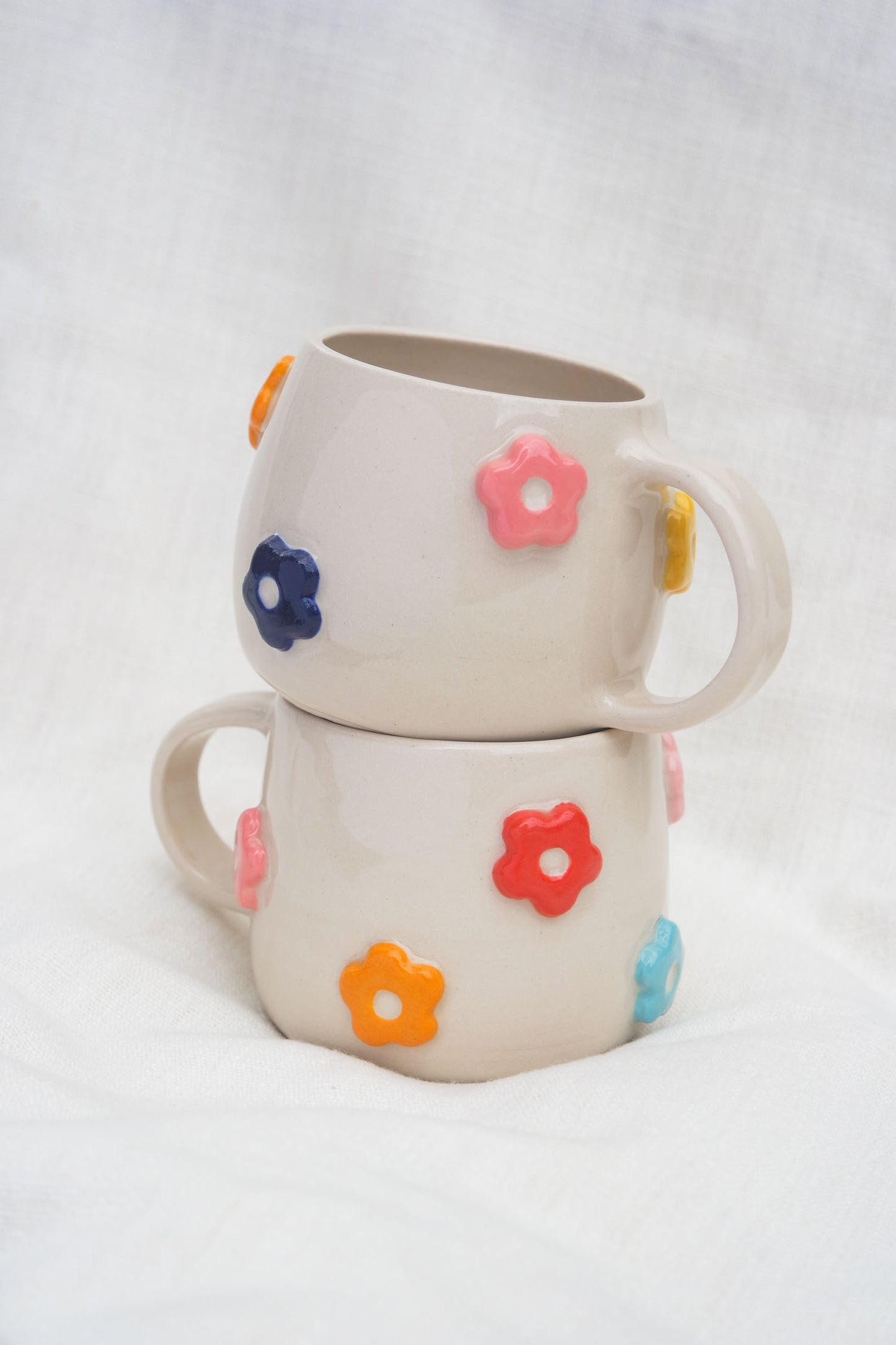 Flower Puff Scatter Mug | Multi