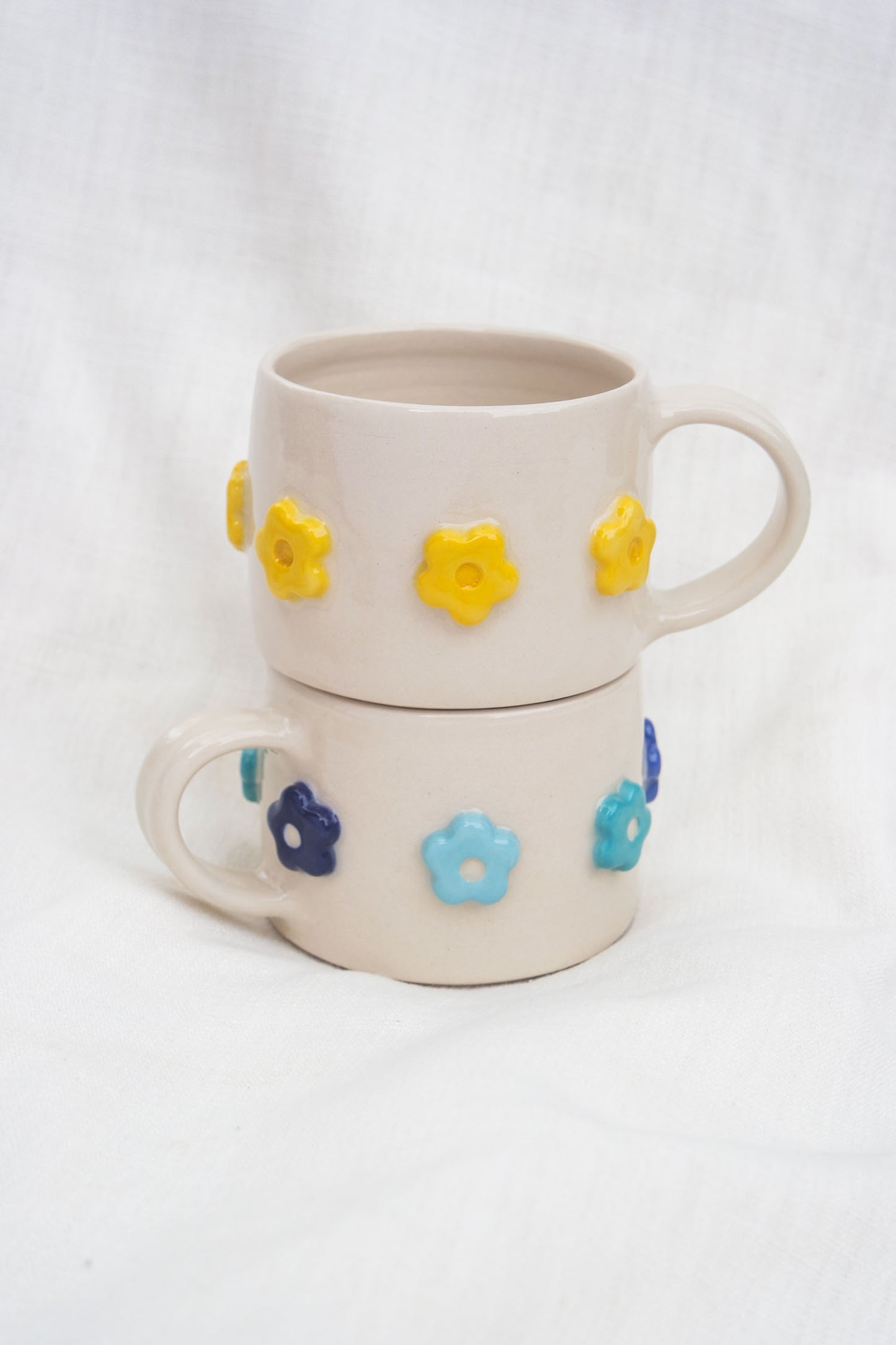 Flower Puff Straight Mug | Buttercup