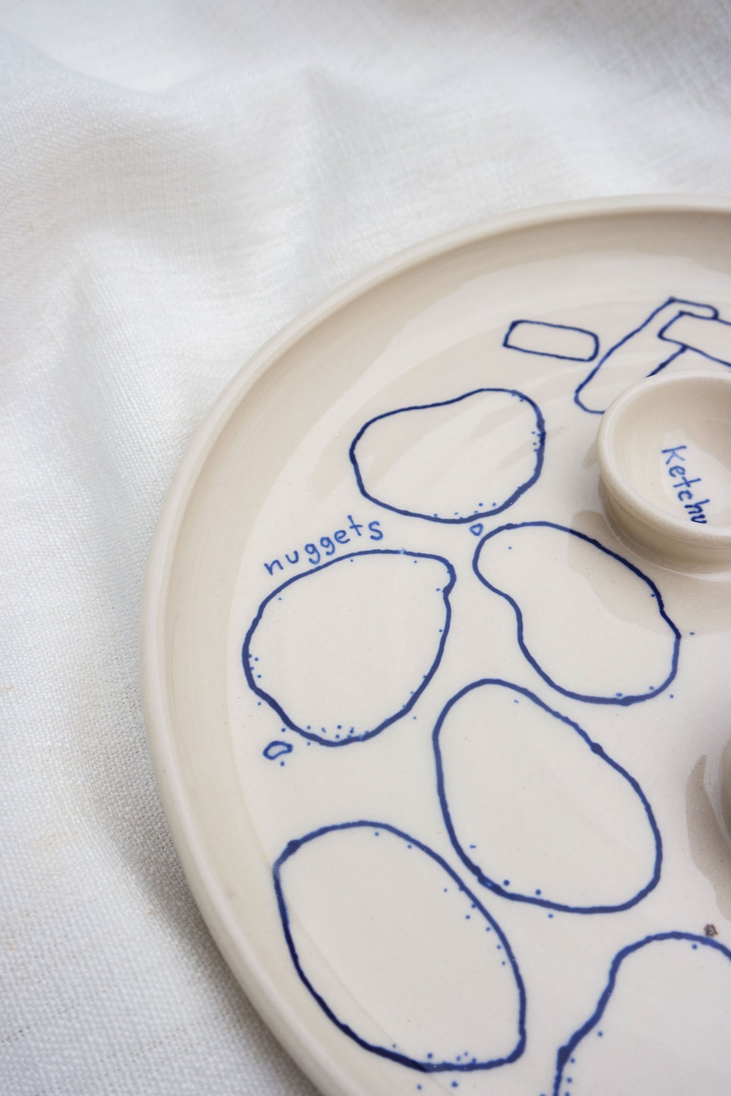 Dippy Dinner Plate | Chips & nuggets