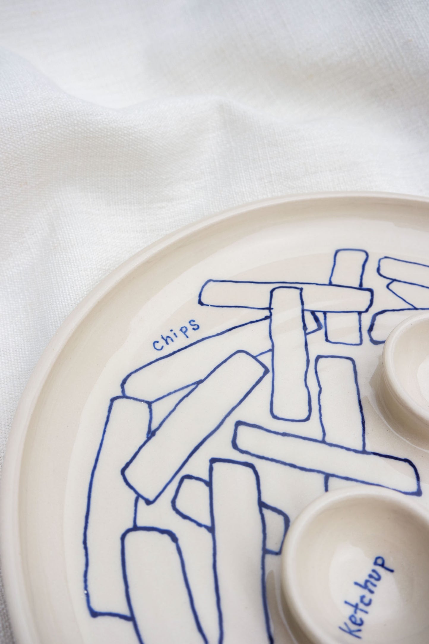 Dippy Dinner Plate | Chips & nuggets