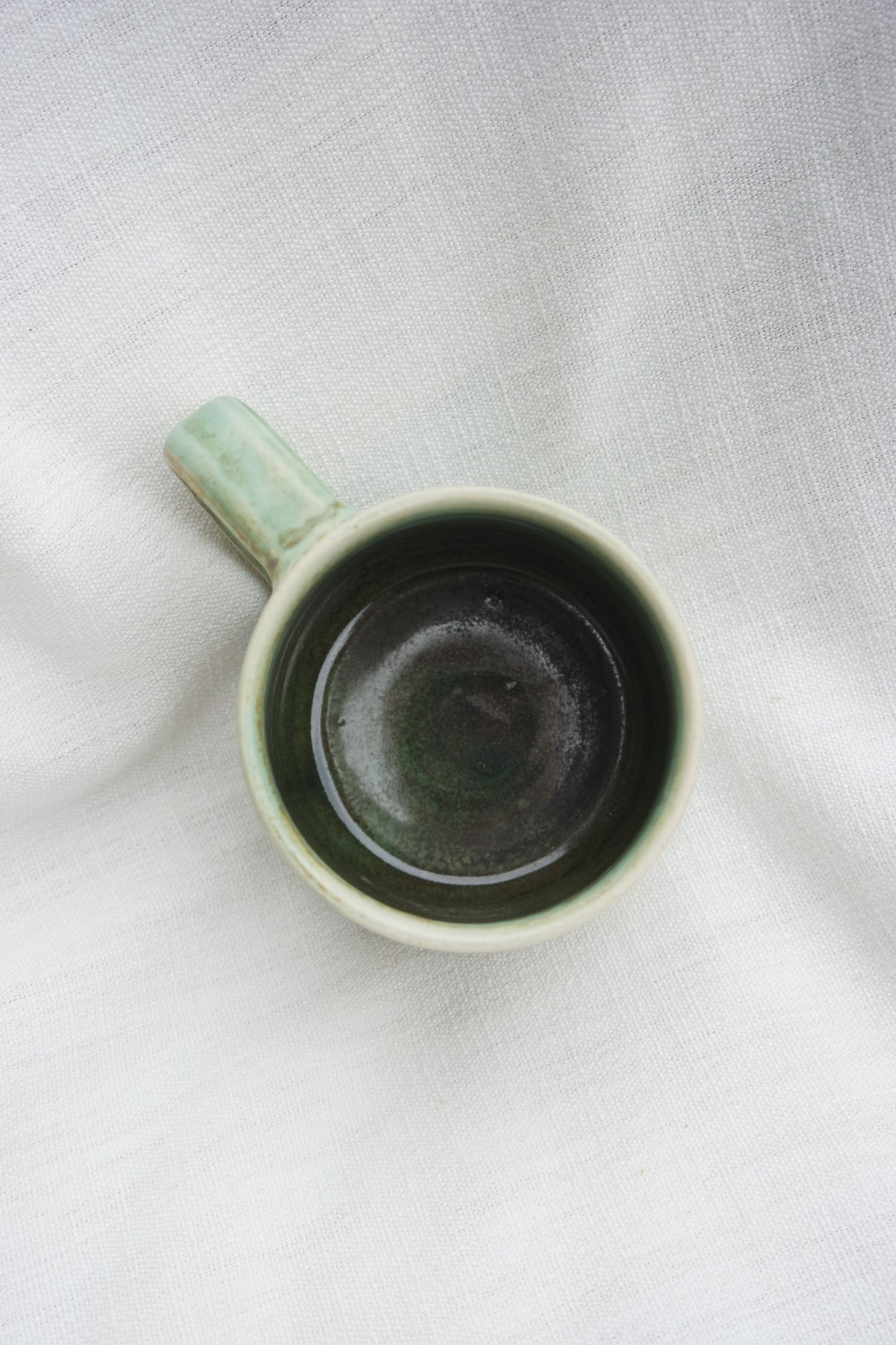 Mug | Mossy green carved lines
