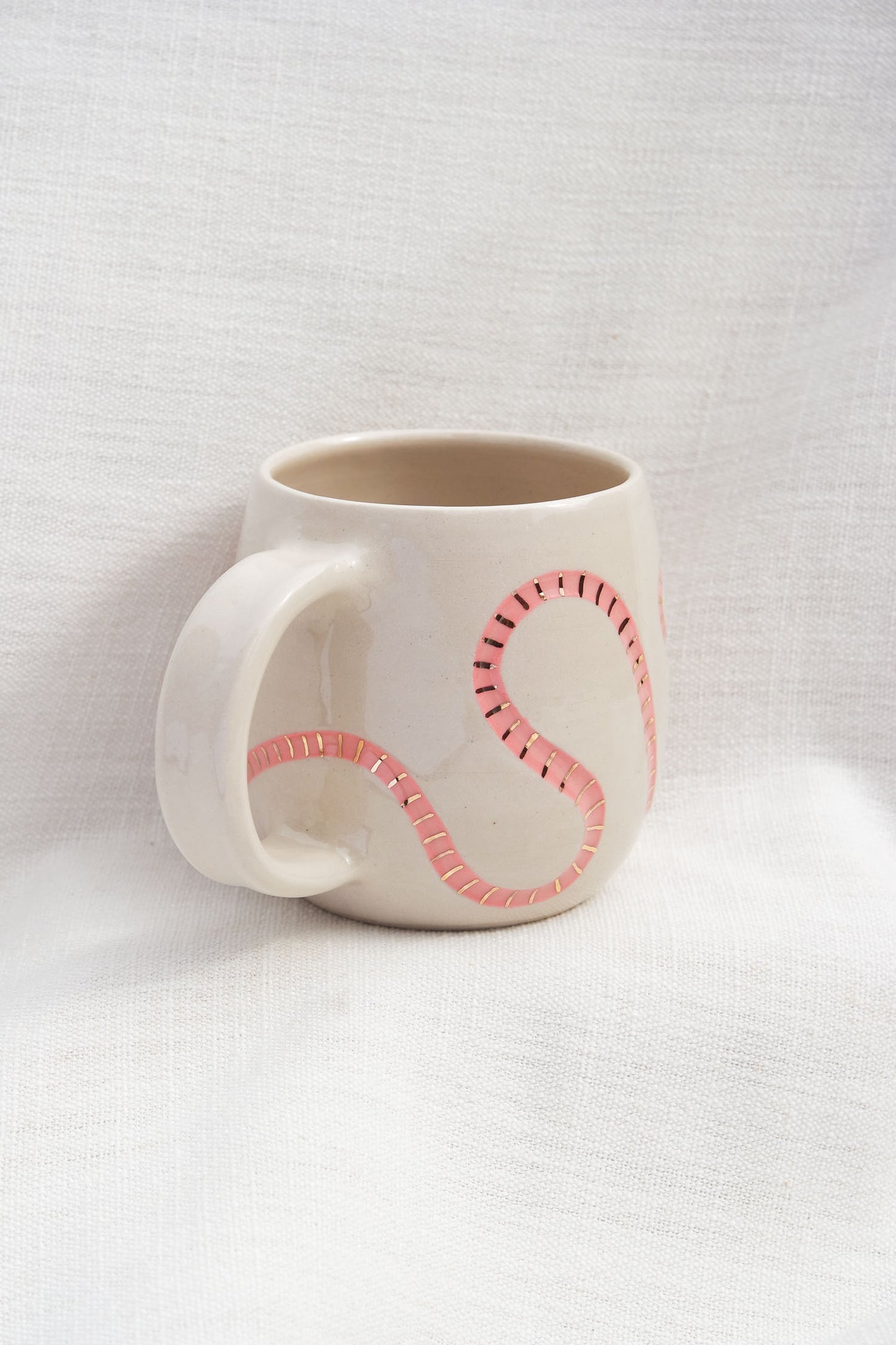 Wormy Mug 6