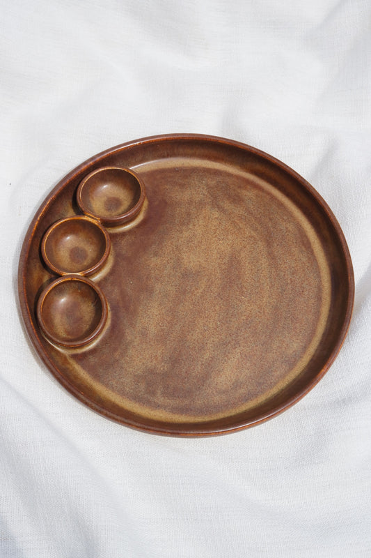 Dippy Dinner Plate | Brown satin