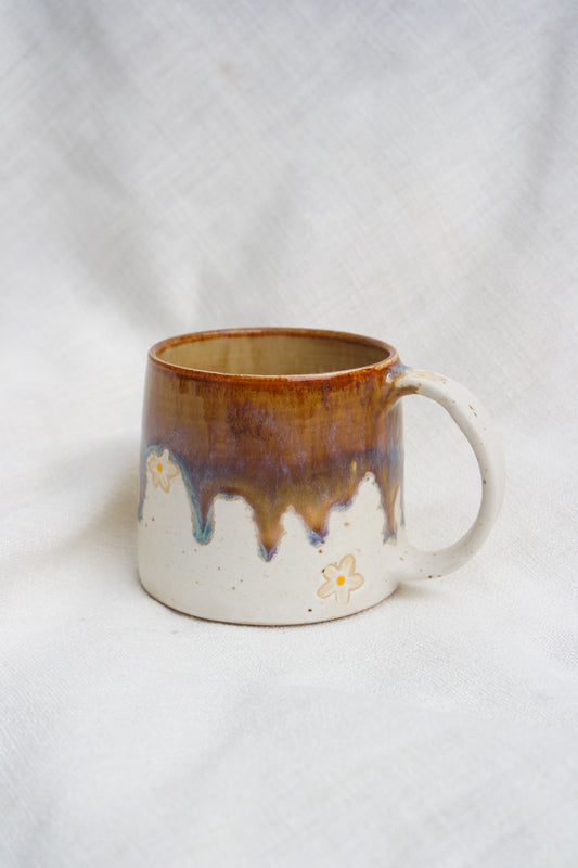 Mug | Drippy Brown & Daisies