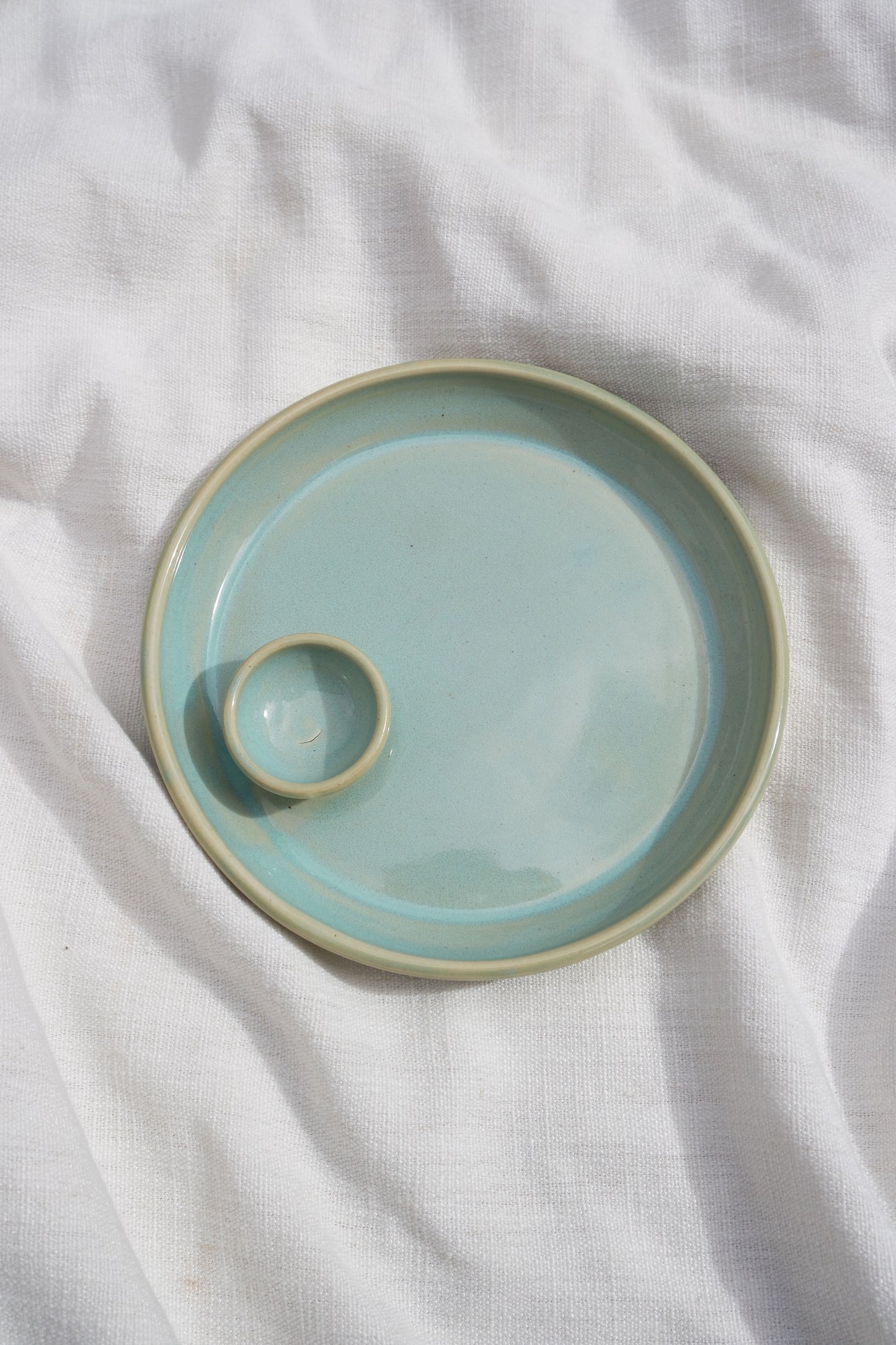 Mini cheeseboard plate in Spearmint *seconds