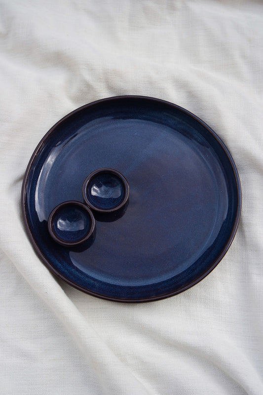 Double Dippy Dinner Plate in Blue Ember