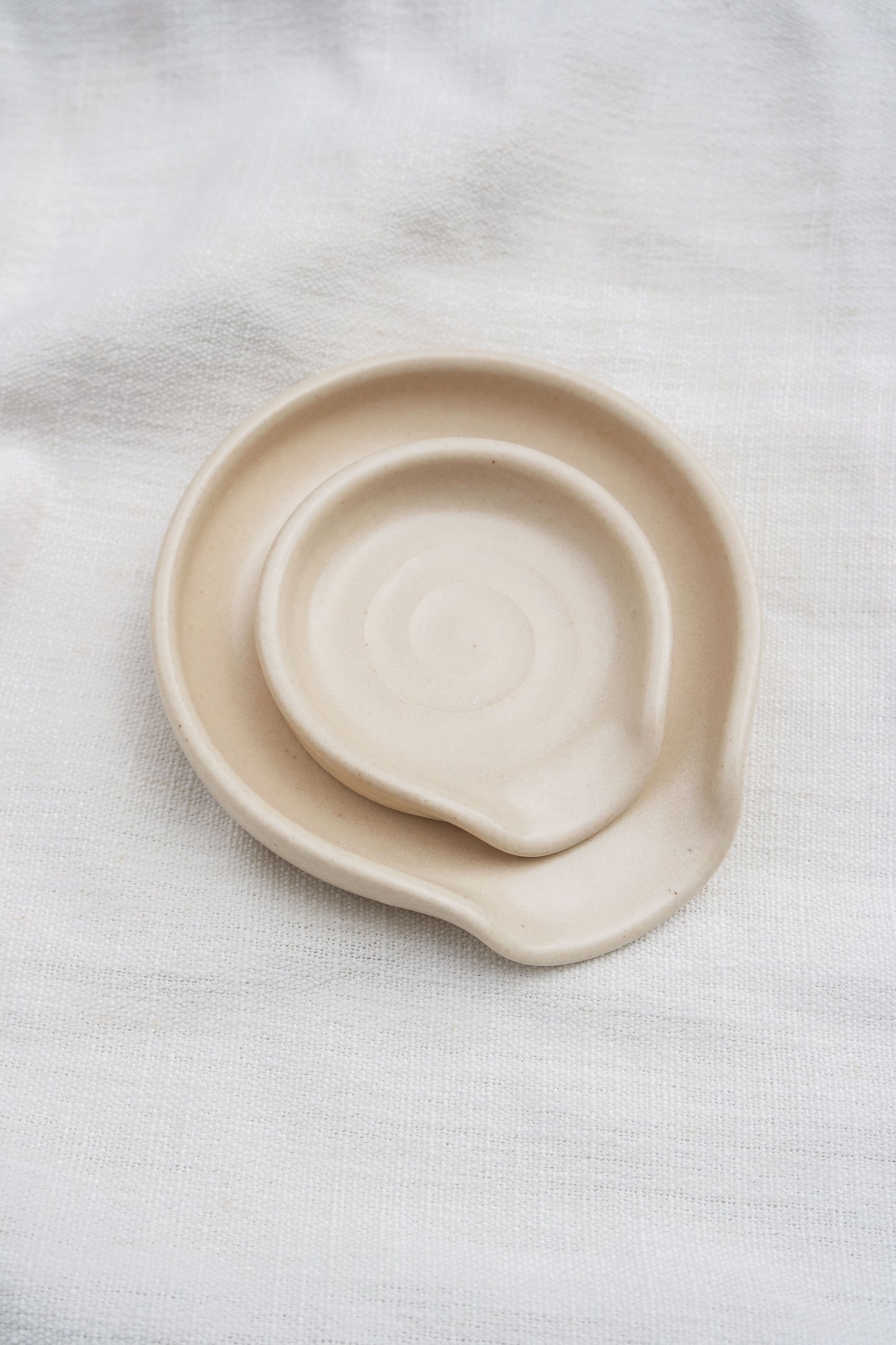 Teaspoon Rest in Meringue