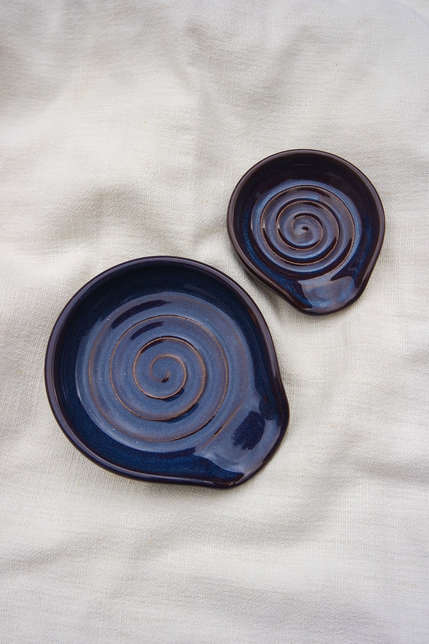 Spoon Rest in Blue Ember