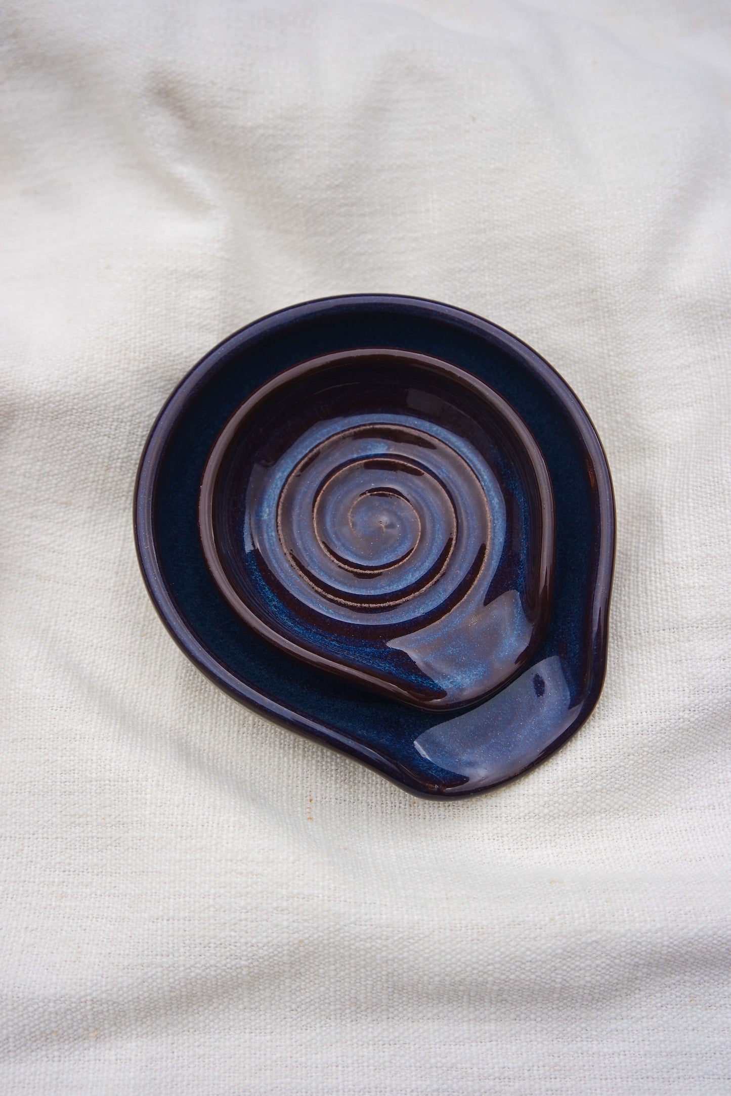Teaspoon Rest in Blue Ember
