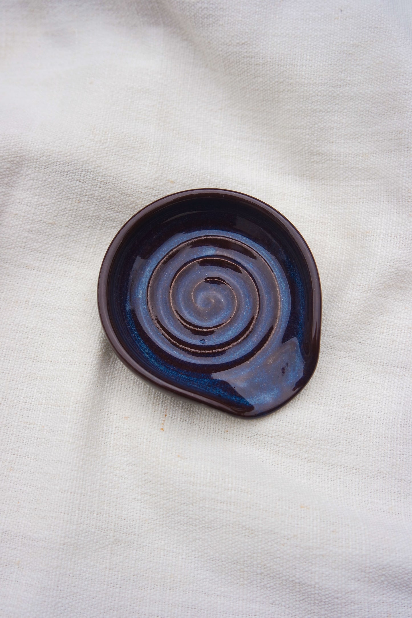 Teaspoon Rest in Blue Ember