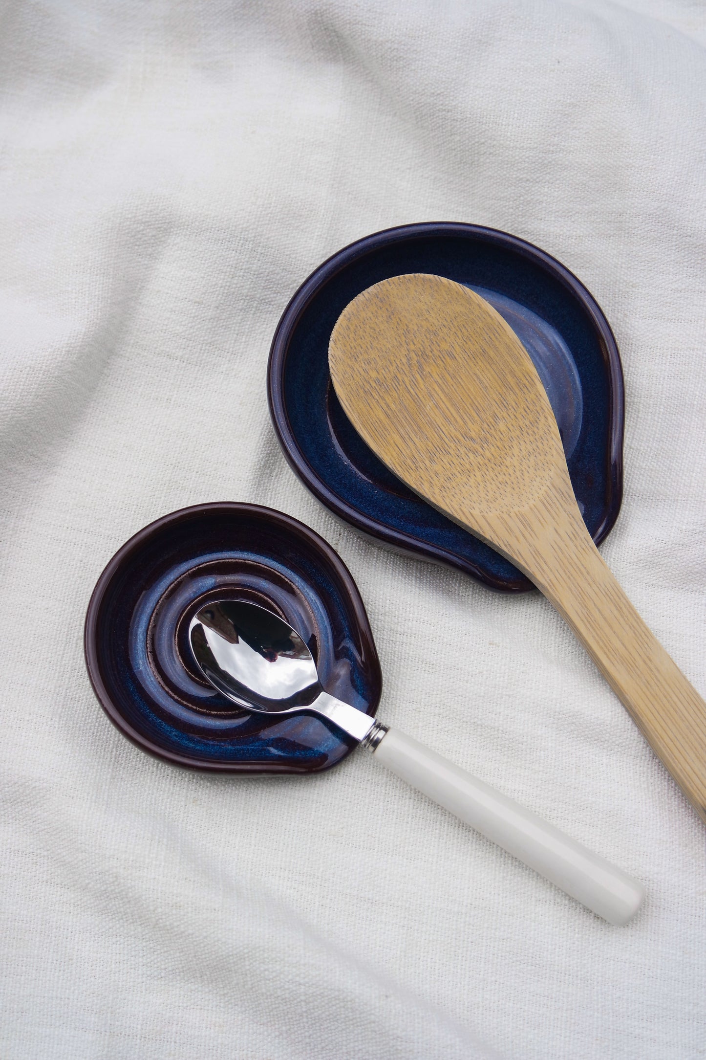 Teaspoon Rest in Blue Ember