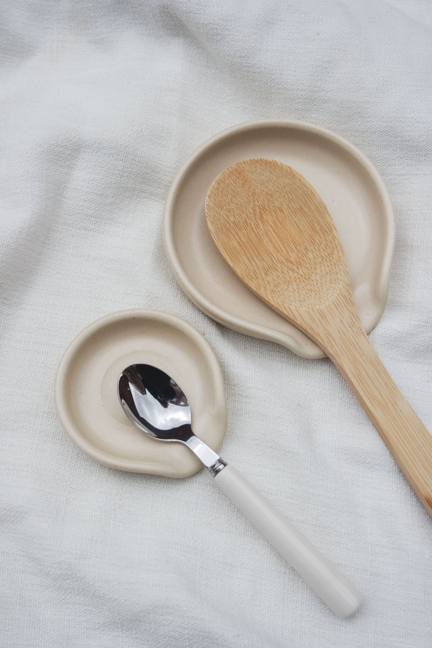 Teaspoon Rest in Meringue